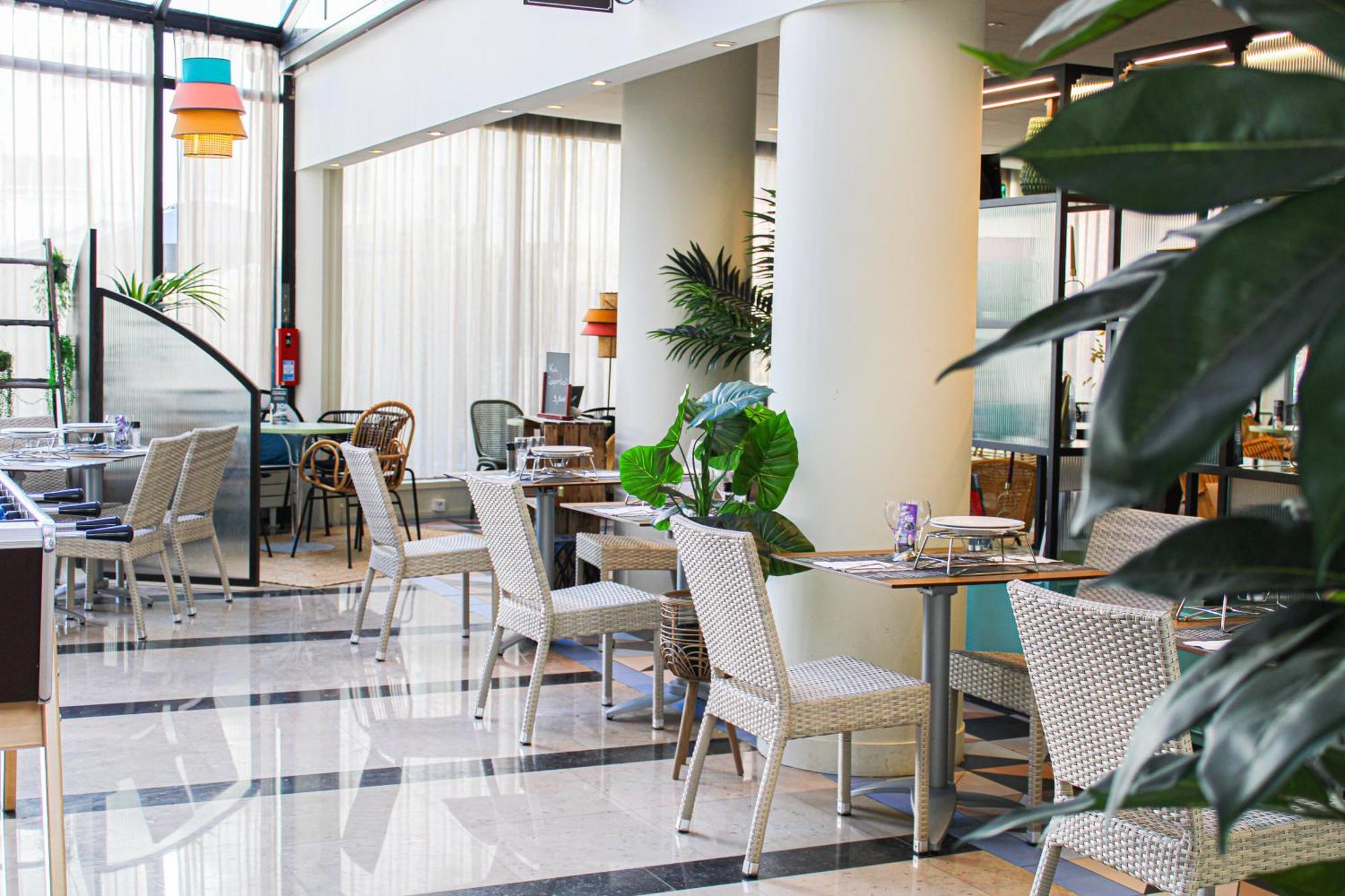 Ibis Styles Evry Courcouronnes Hotel And Events Exterior foto